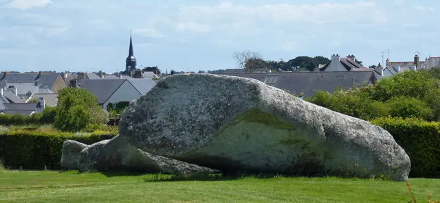 Grand Menhir Brisé