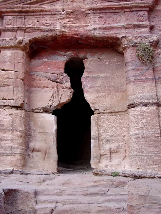 Petra Lion Triclinium