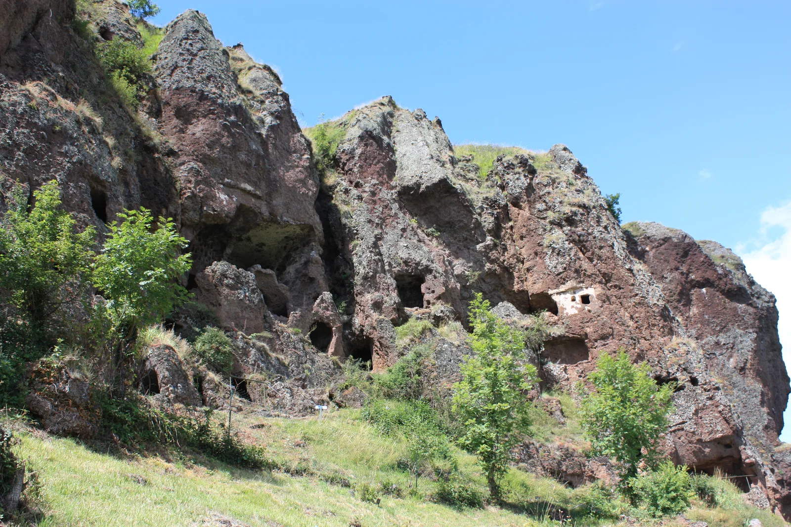 Jonas Caves
