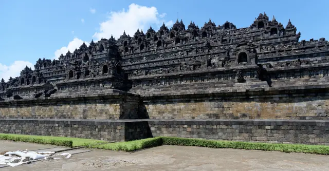 Borobudur
